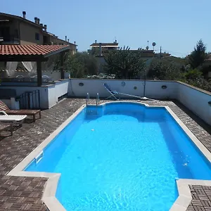  Bed & Breakfast Capoccia